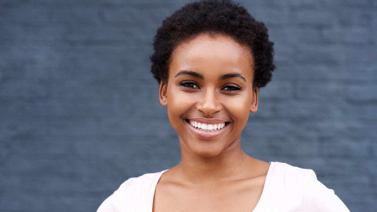 smiling-natural-black-woman